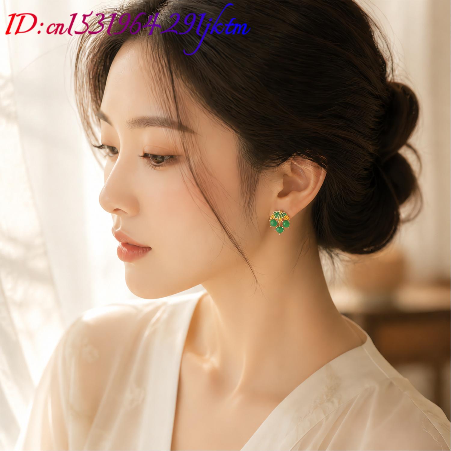 Burmese Jadeite Grape Earrings - Earrings recension och pris