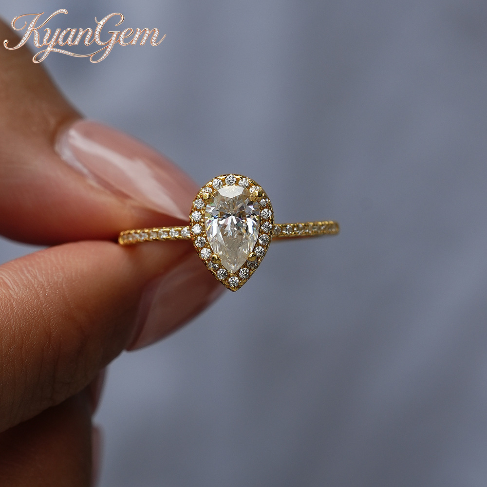 KyanGem Real 18K Gold Moissani - Moissanite Engagement Ring 1 Carat recension och pris