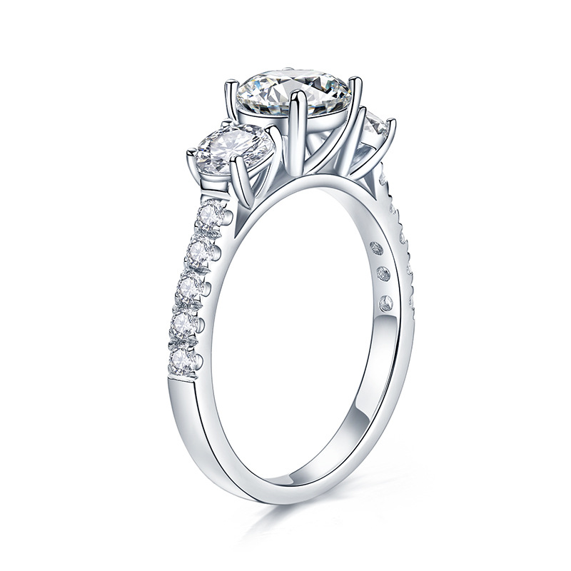HTOTOH 3 Stone 1 Carat D Color - Moissanite Engagement Ring 1 Carat recension och pris